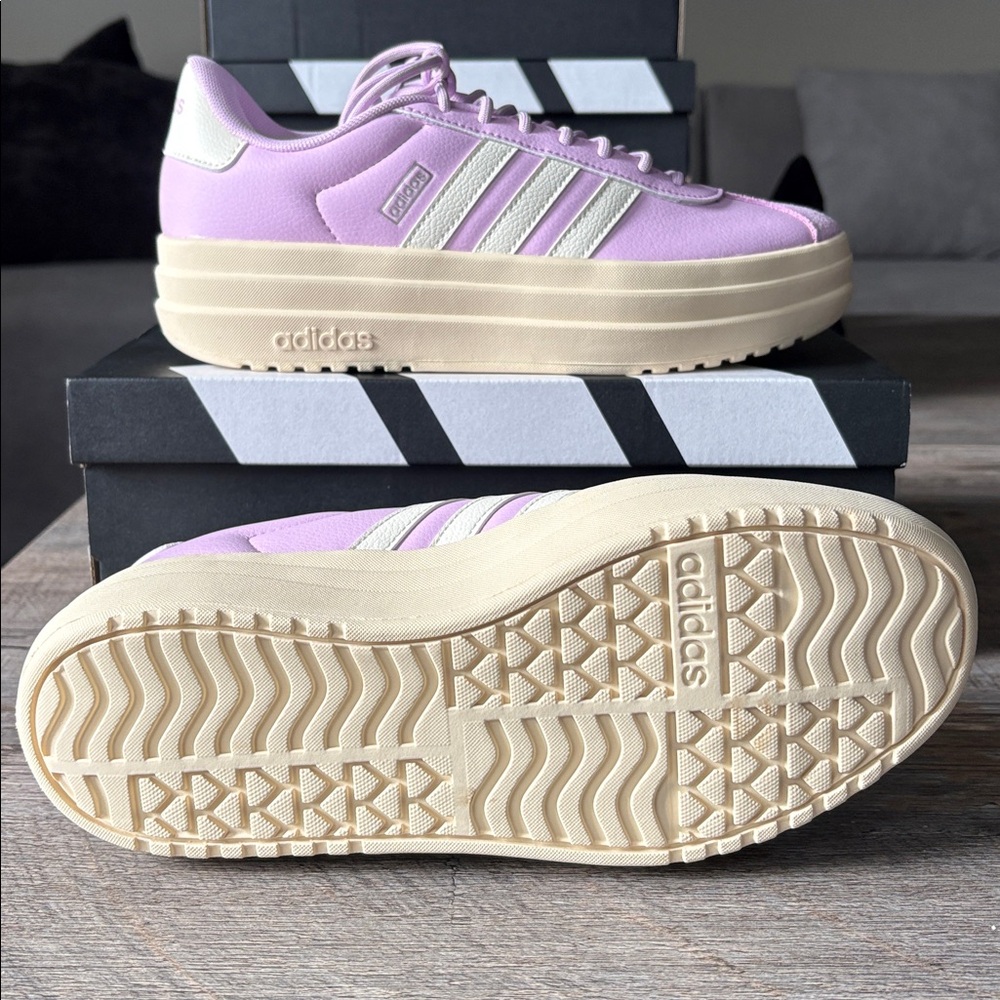 NWT Adidas VL Court Bold Women’s Shoes - JI1791 - Picture 8 of 9